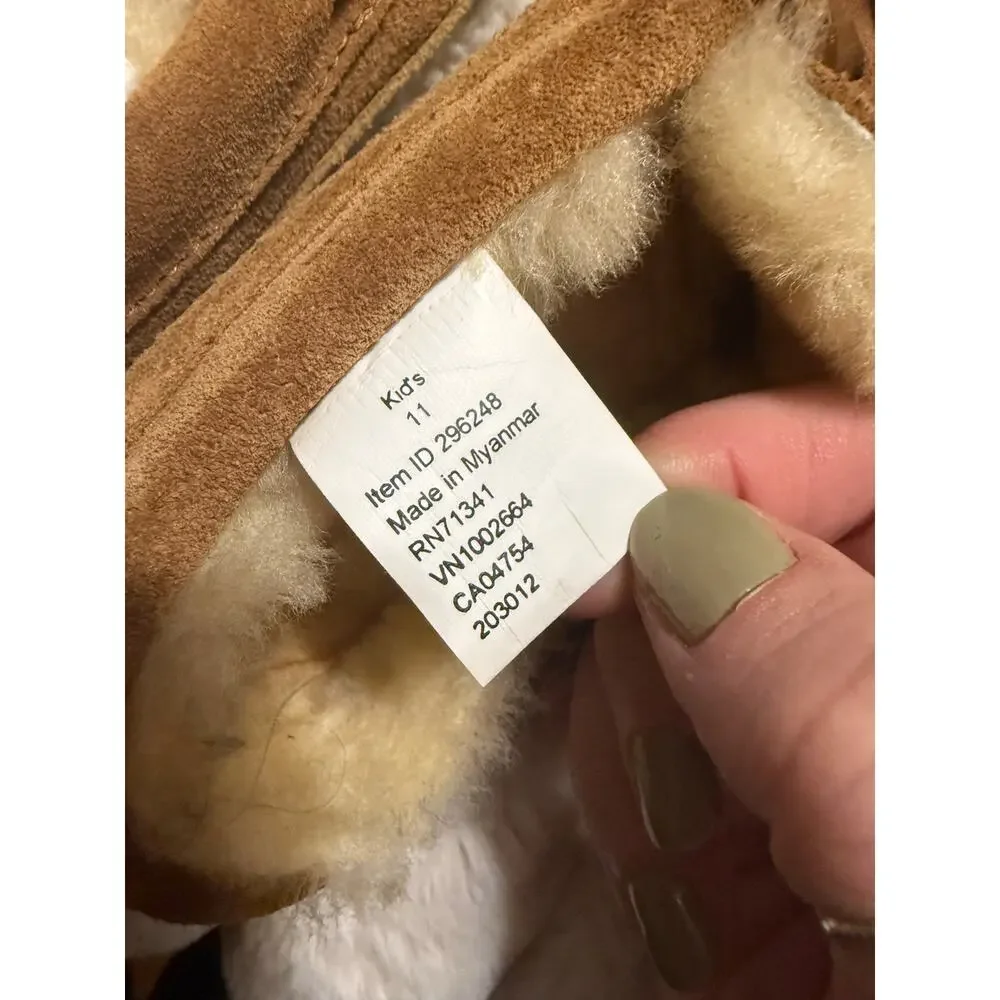 L.L.Bean Kid’s Wicked Good Moccasin Slippers Suede Shearling Size 11